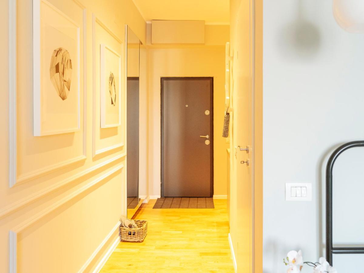 Apartamento Amazing Location - Superb View - Old Town Bucarest Exterior foto